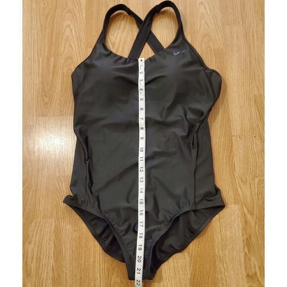 Nike Essential Crossback One-Piece Swimsuit - NEW - Picture 9 of 13